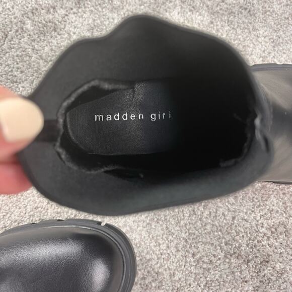 New, Madden Girl Black Holler boots size 11 - Picture 5 of 9